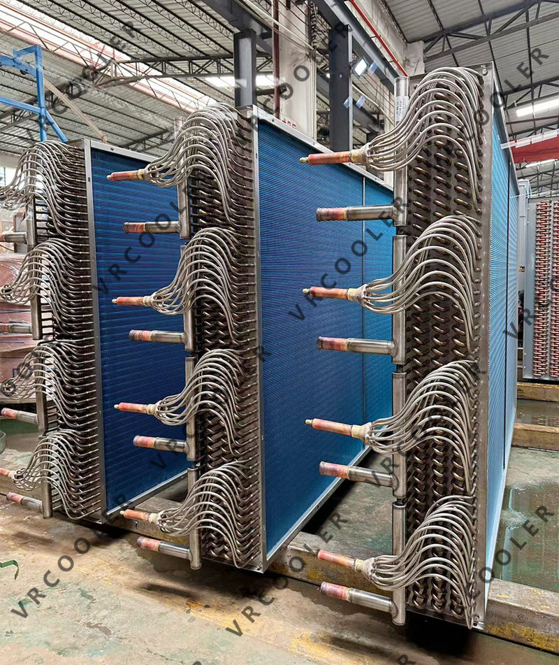 The Difference Between the Internal Structure of Condenser and Evaporator