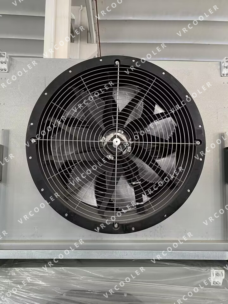 Air-Water Heat Exchanger with Fan