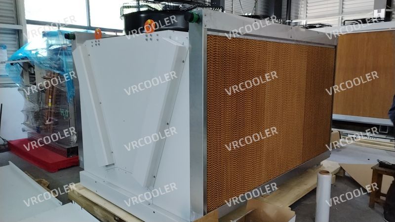 Immersion Cooling Dry Cooler with Wet Curtain System