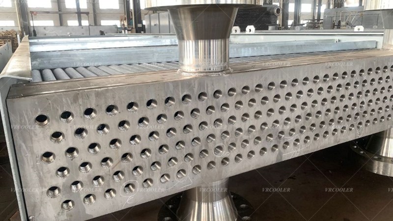 What is a plug heat exchanger 1