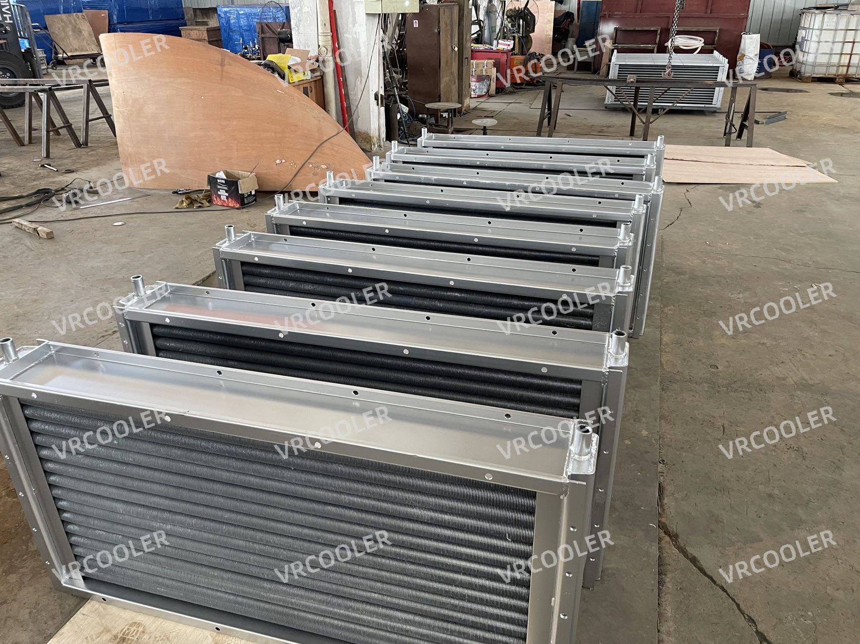 Fin Tube Heat Pipe Waste Heat Recovery and Heating Solutions for Metallurgical Workshops