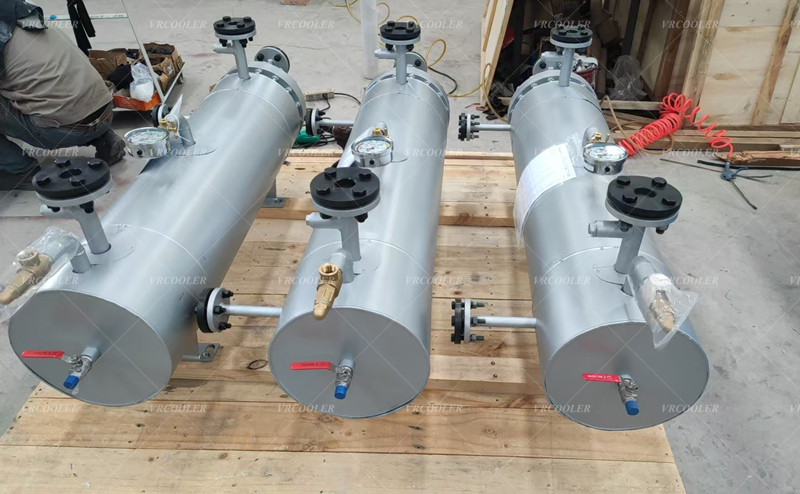 What are the advantages and disadvantages of thermal oil heaters