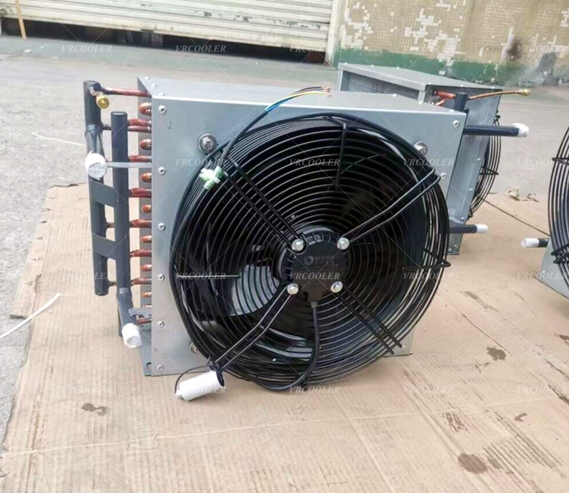 Air-Water Heat Exchanger with Fan for Small Immersion Cooling Machines for Bitcoin Miners