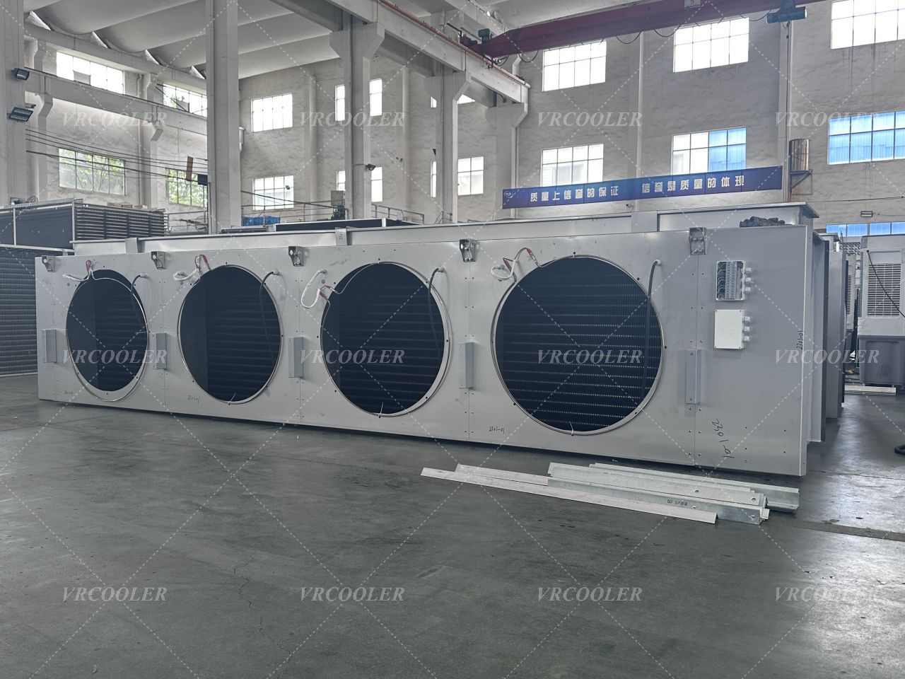 What applications is this NH₃ evaporator suitable for?