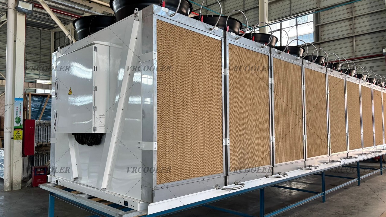 Adiabatic Dry Coolers for Solar Thermal And Energy Storage Systems