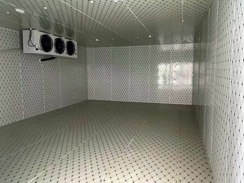 Water Glycol Evaporators for Commercial and Industrial Cold Rooms