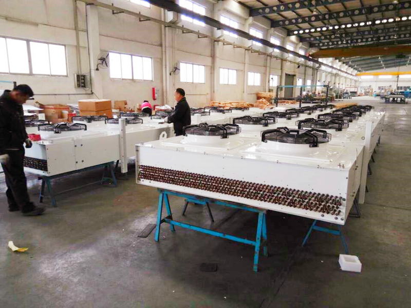 Dry Cooler Auxiliary Cooling Air Conditioning System Computer Room Natural Cooling