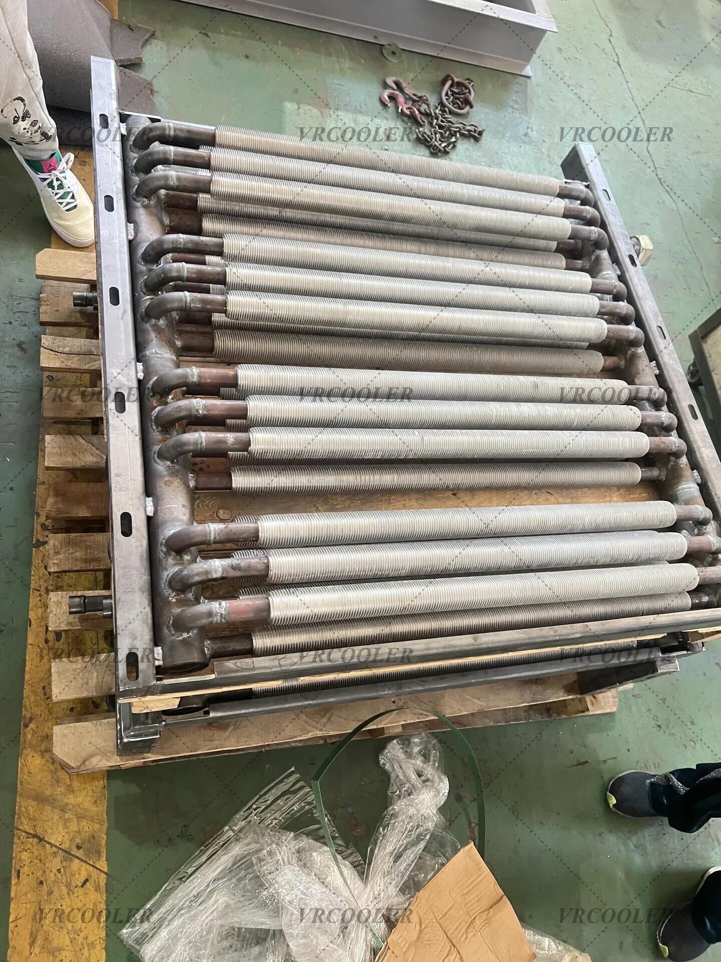Why Is A Finned Tube Heat Exchanger Used in Vacuum Quenching?