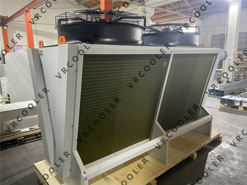 Dry Cooler for Plastic Production Room