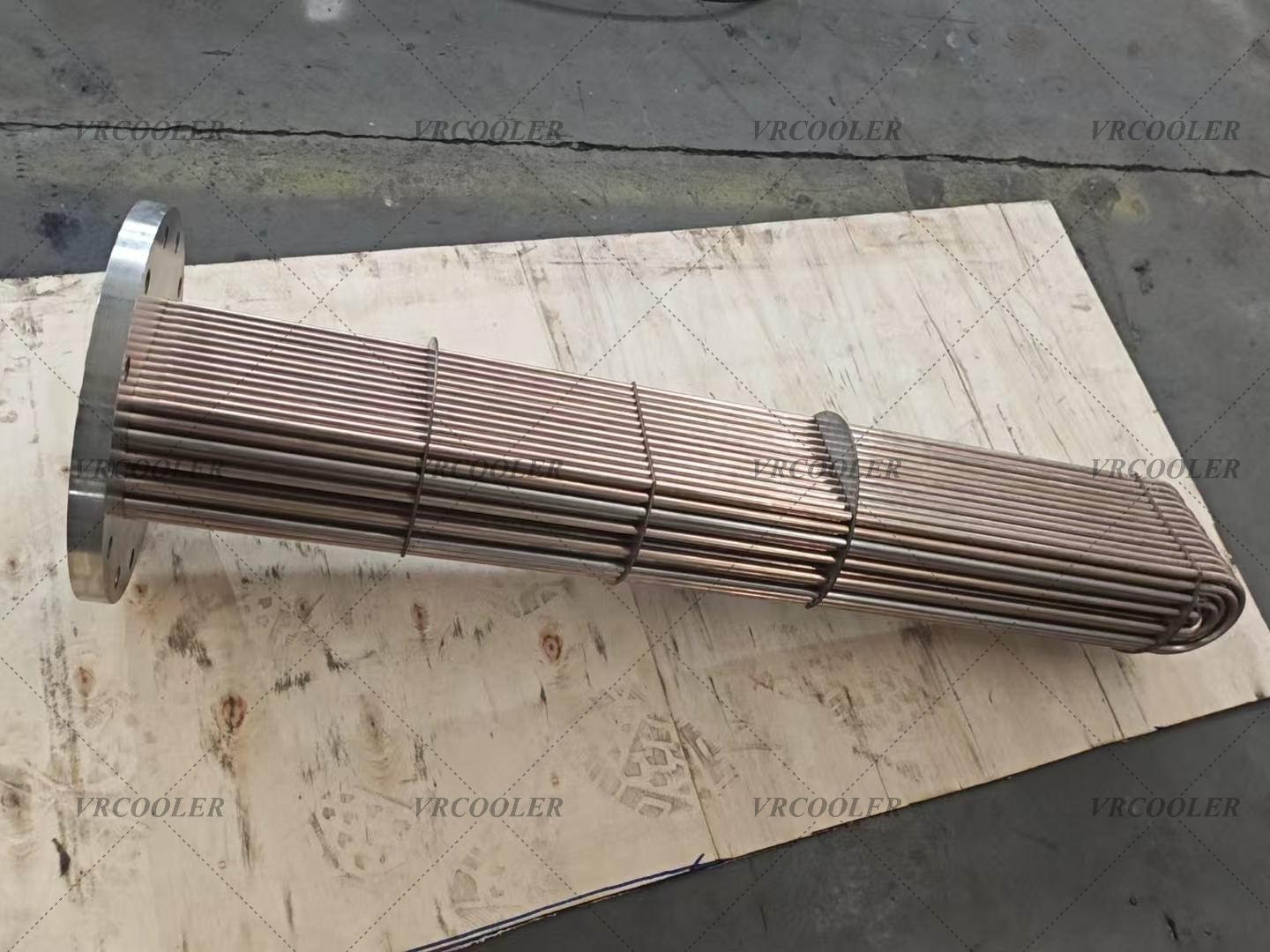 U-tube Tube Bundles for Refinery Combined Feed Heaters