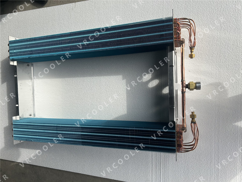 How Does The Evaporator Work with Other Components To Achieve The