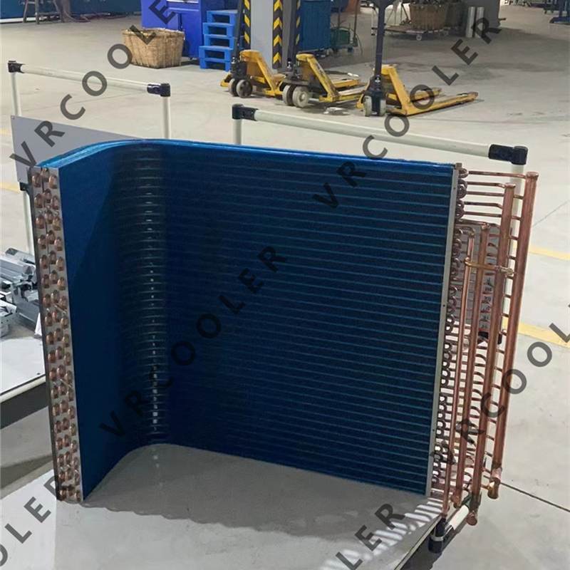 Tube and fin heat exchangers for large heat pumps