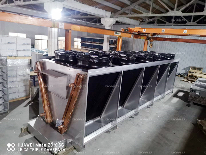 Dry Coolers for the Injection Moulding Machine Industry