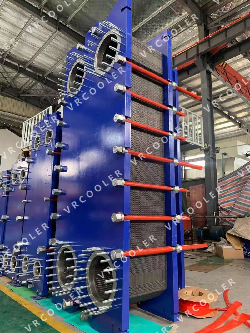 Liquid to Liquid Heat Exchanger for 1 MW Server Waste Heat Recovery to MED Desalination Systems