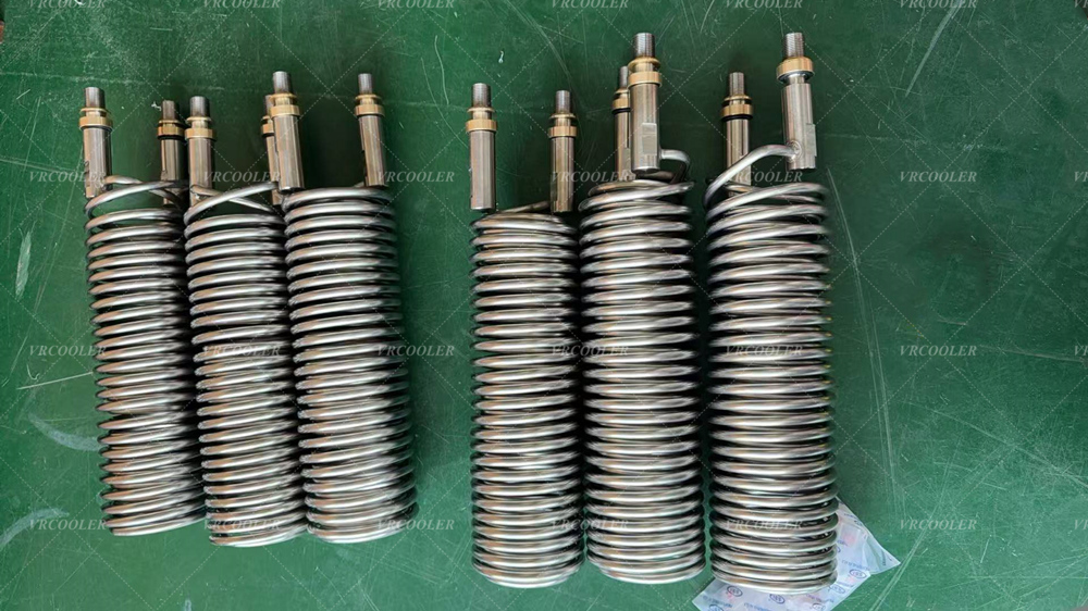 SS Serpentine Heat Exchanger Inside a Water Tank.jpg
