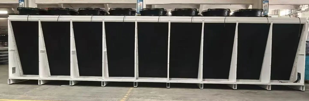 dry coolers that close the liquid-cooling loop without consuming water.jpg