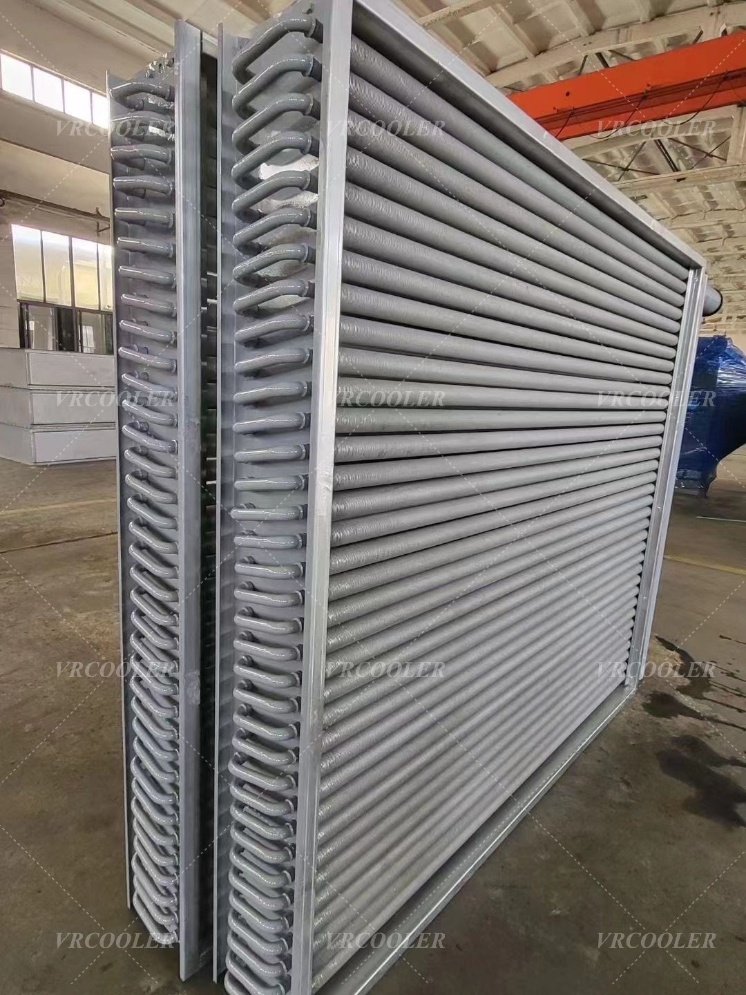 Finned Tube Heat Exchanger for preheating air in the combustion chambers of furnaces and turbines