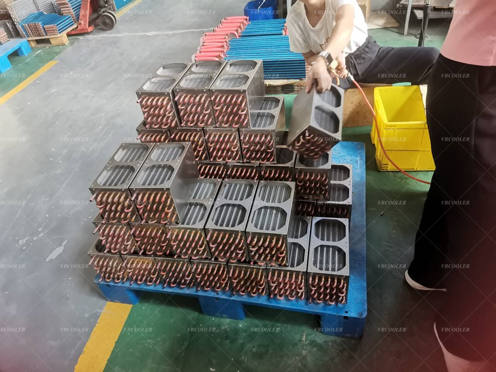 Custom Fin-Tube Heat Exchangers Designed for Welding Machines 1.jpg