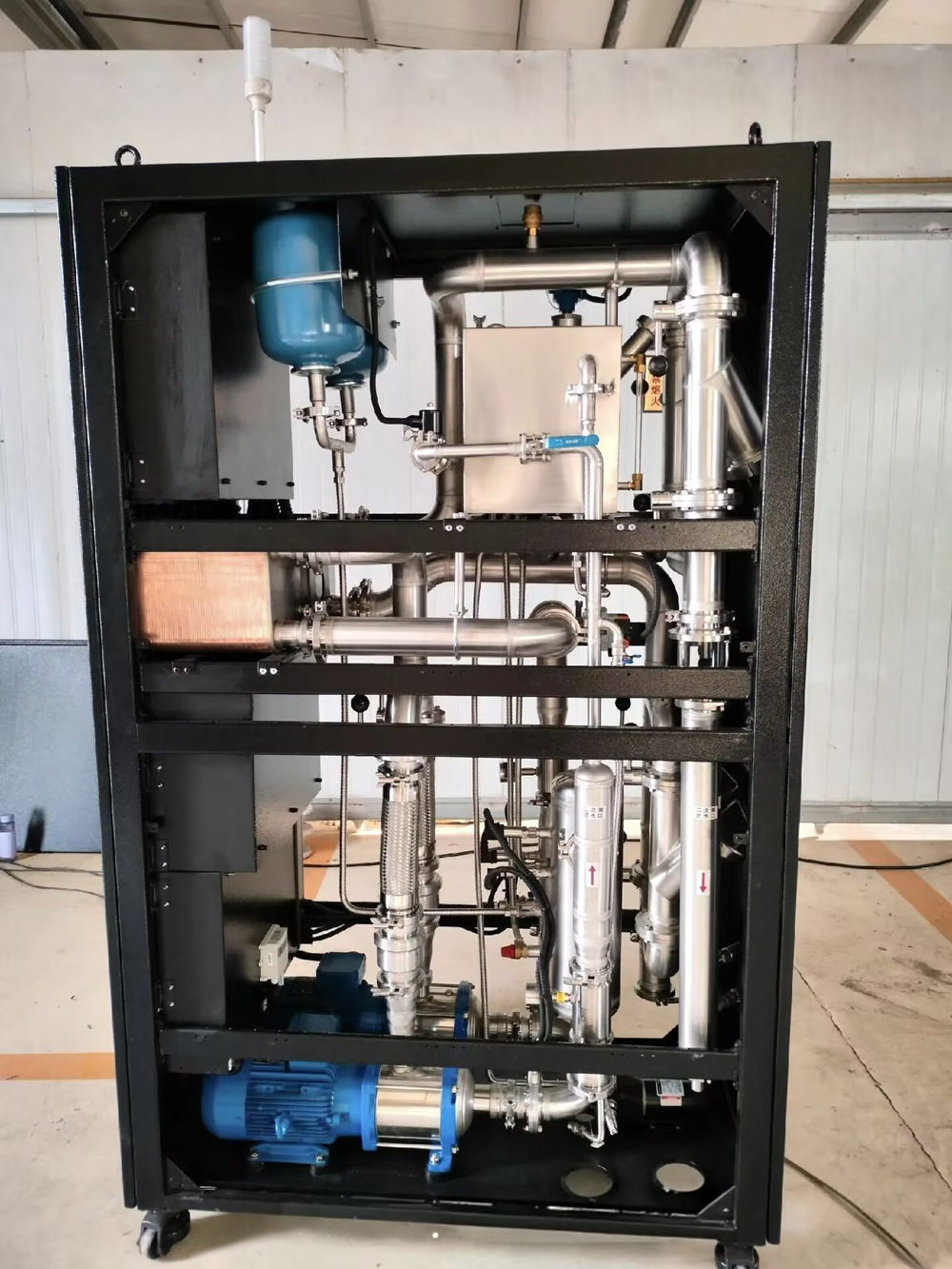 liquid-to-air (L2A) CDU.jpg
