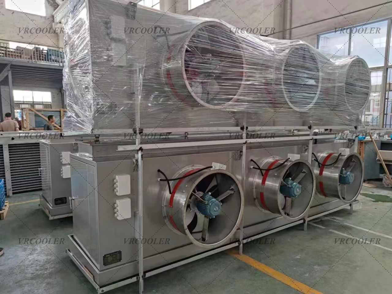 65kw blast freezer evaporator for poultry processing plants.