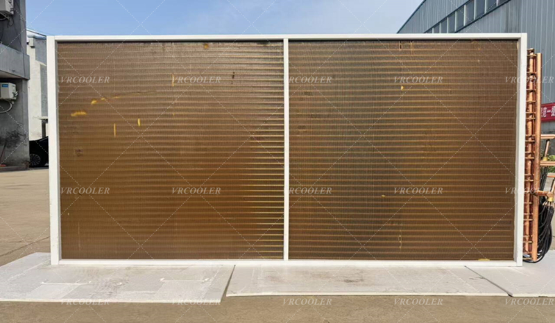 Rear-Door Heat Exchanger for High-density Data Center.jpg
