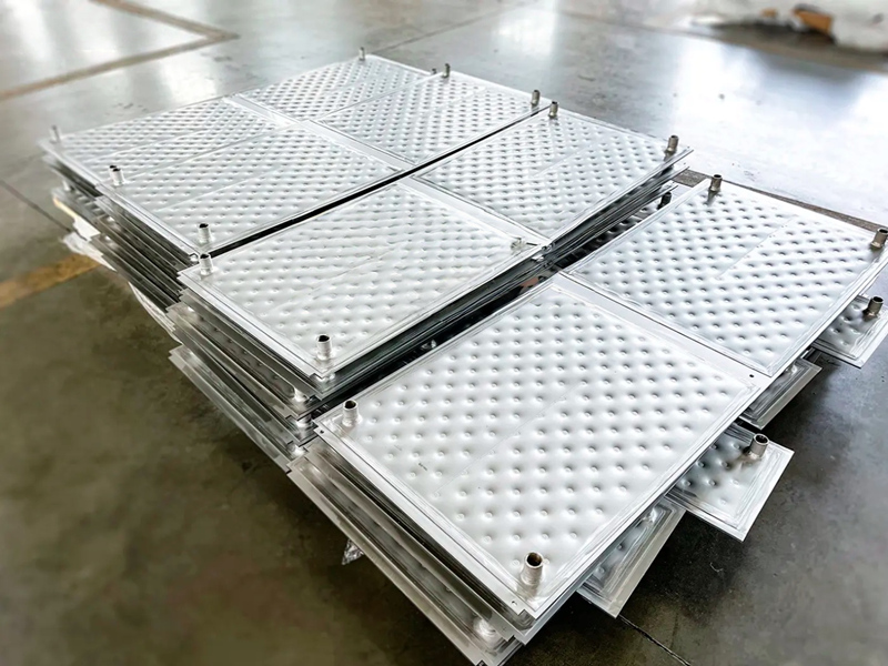 Custom 304 Stainless Steel Laser Welding Pillow Plate Heat Exchanger.jpg